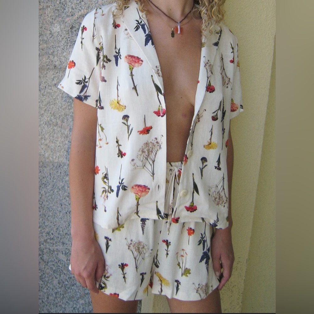 Lisa Say’s Gah Andie Button Up & Short Set